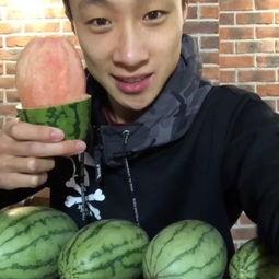 南京网红吃瓜事件视频