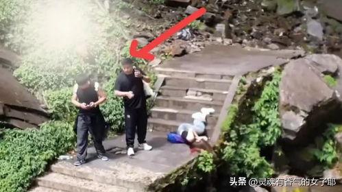 四川瓦屋山被砸女孩吃瓜网